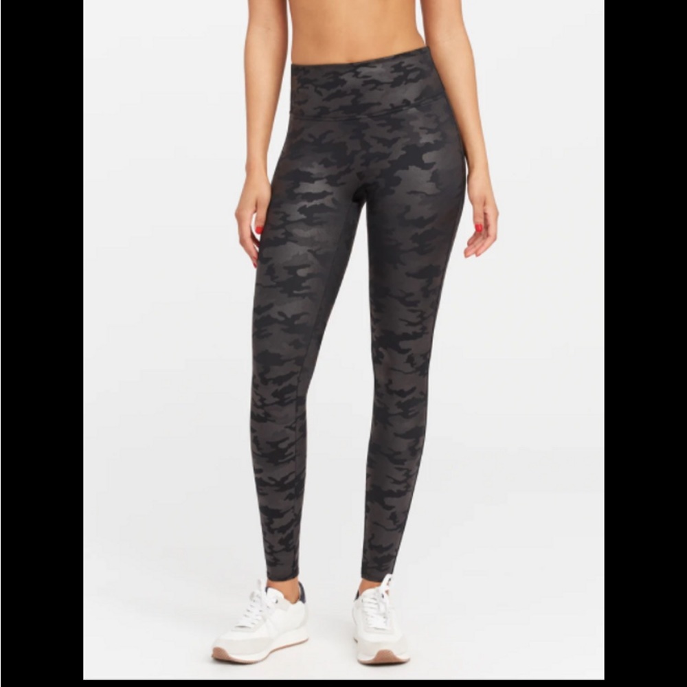 SPANX Black Camo Leggings